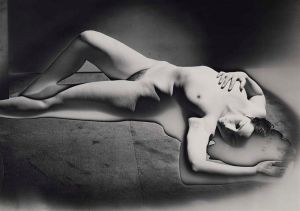 曼·雷的当代艺术作品《物质的享受思想胜于,1929,年》