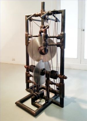 王鲁炎的当代艺术作品《被锯的锯子》