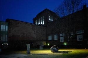 娜塔莉·布劳恩·巴伦德的当代艺术作品《曼海姆比林堡博物馆的天堂灯光装置》