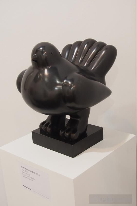 费尔南多·波特罗 当代雕塑作品 -  《鸟》