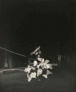 山本悍右的当代艺术作品《远去的男人,1956》