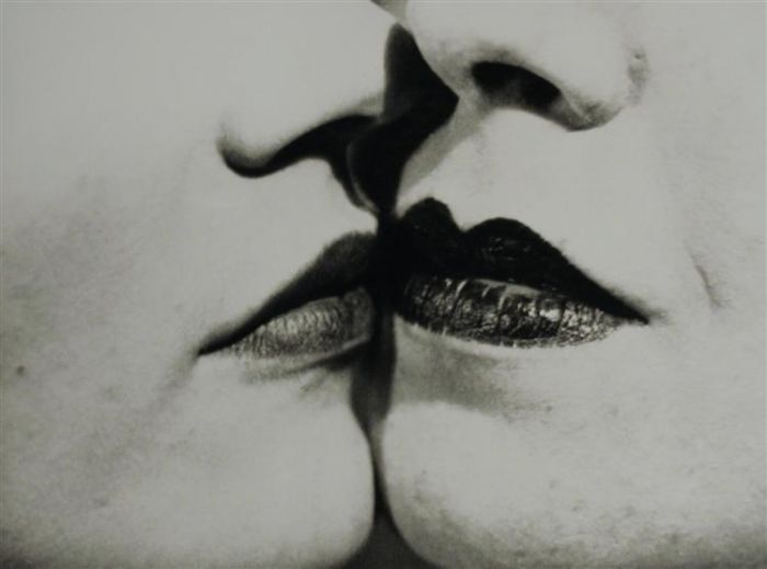 曼·雷 当代摄影作品 -  《吻,1935》