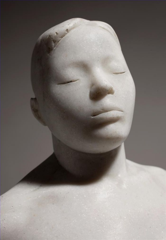 李惠东 当代雕塑作品 -  《闻》