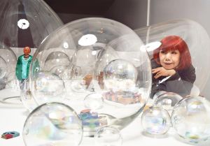 田禾的当代艺术作品《泡泡系列场景展》
