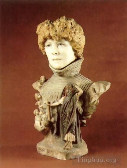 让·莱昂·杰罗姆 的雕塑作品 -  《莎拉·伯恩哈特》